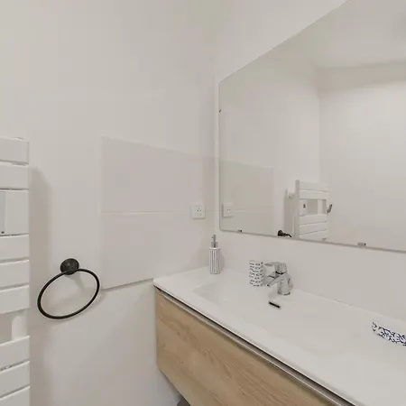 Vue Riviere - Bel Avec Balcon Pour 8 * 圣吉尔-克鲁瓦德维
