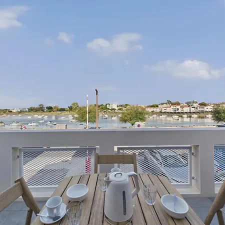 Vue Riviere - Bel Avec Balcon Pour 8 Lejlighed *
